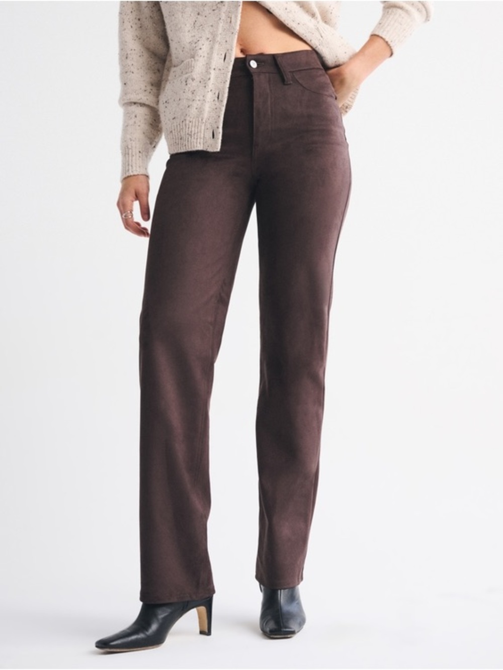 Abercrombie & Fitch High Rise 90s Relaxed Vegan Suede Pant